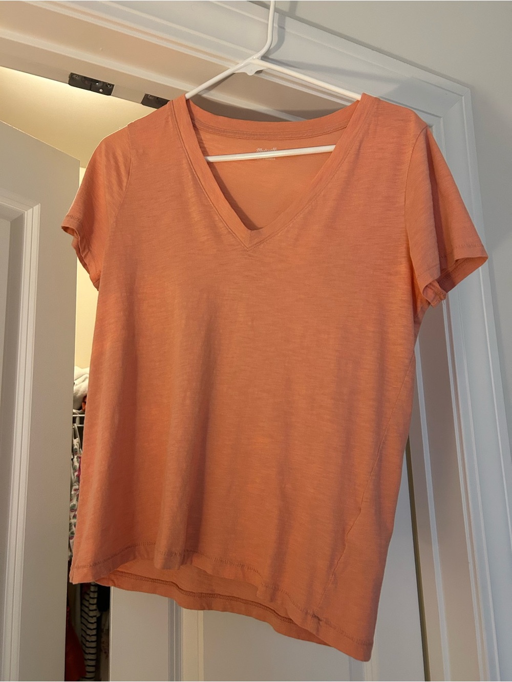 Madewell Peach Short Sleeve V-Neck Tee